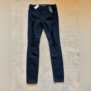 Women’s Express Jeans. Size 2. With tags. Color black. MidRise